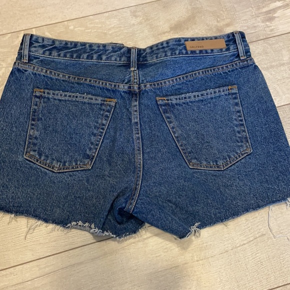 Grlfrnd Helena Shorts - Picture 3 of 4